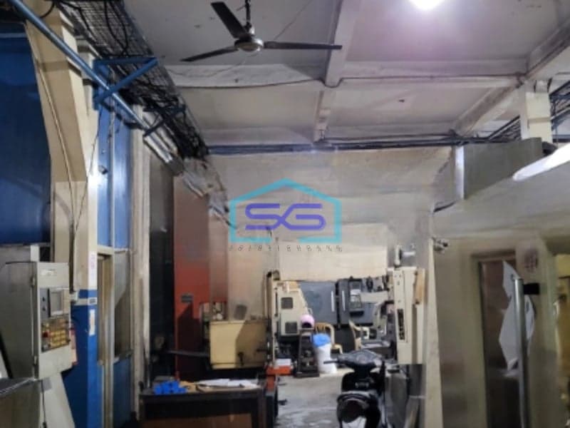 Dijual Cepat Pabrik Luas Tanah  537 m² Lokasi di Jakarta Barat