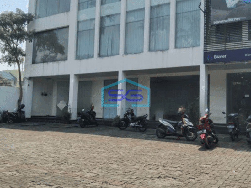 Disewakan Ruko 3 Lantai Parkiran Luas Jalan Margasatwa Pondok Labu Jakarta Selatan LB 204m2
