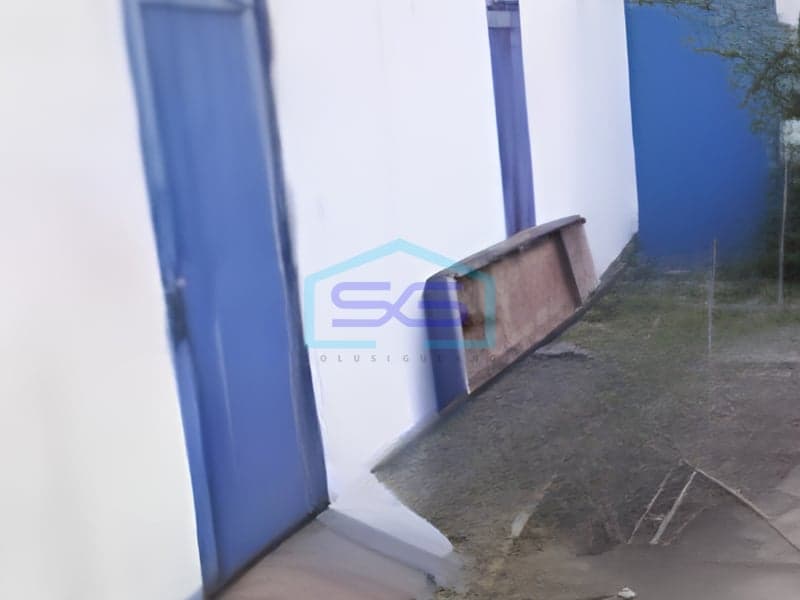 Disewakan Gudang Zona Industri Luas Tanah 3300 m² Lokasi di Tangerang