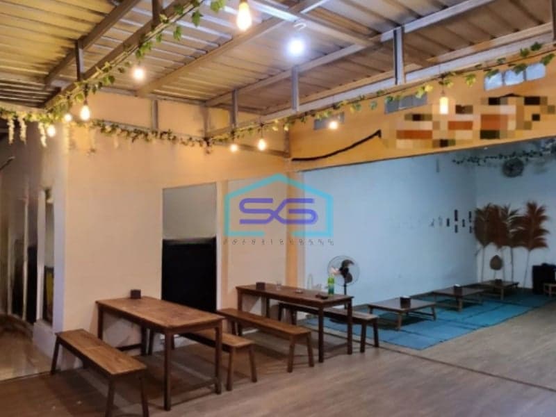 Dijual Ruko Lokasi Strategis Luas Tanah  175 m² di Semarang