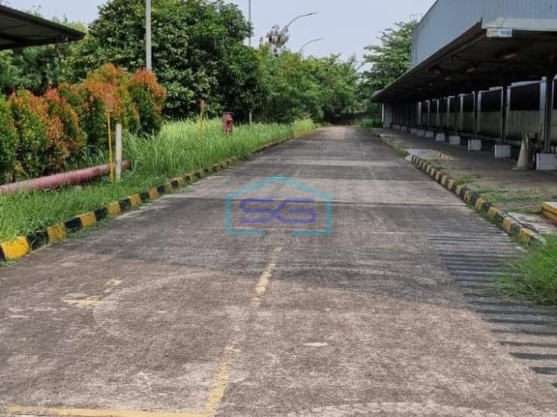 DIJUAL SEGERA GUDANG DICIKARANG