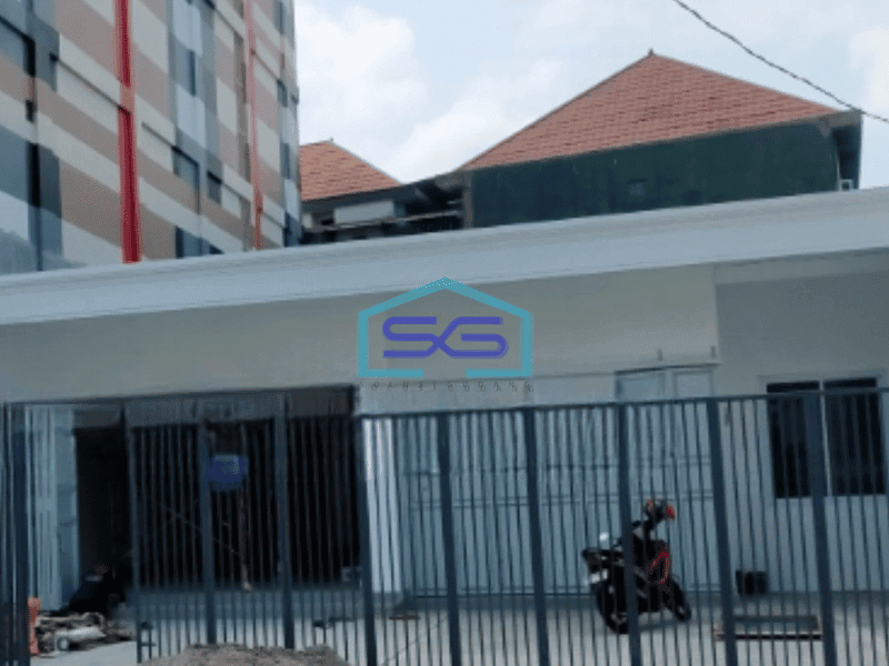 Disewakan Ruko Baru Luas Tanah 325 m² di Mangkubumen Solo