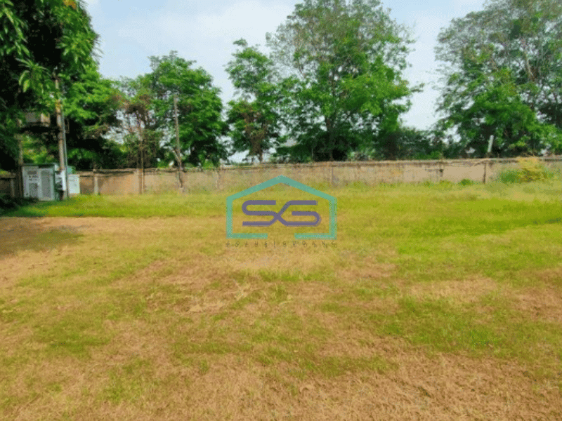 Dijual Cepat Tanah dan Bangunan Luas Tanah 27070 m² di Pasar Kemis Tangerang