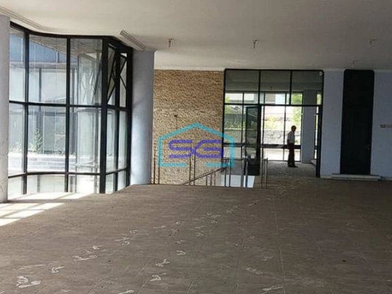 Dijual Gedung 3 lantai di Jl Sudirman Bandung Tengah Pusat Kota LT 1850m2