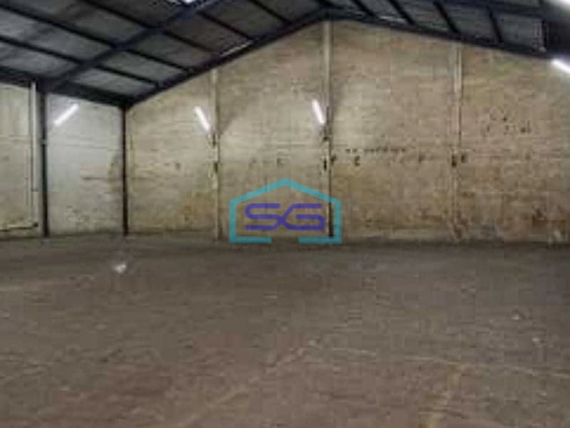 Disewakan Gudang Kantor Jalan Utama Gatsu Bali Luas Bangunan 700m2