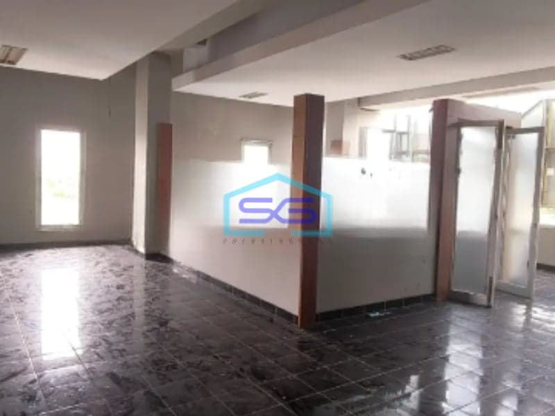 Disewakan Kantor 3 Lantai Dekat Hyatt Di Ngaglik Sleman Luas Bangunan 700 m²