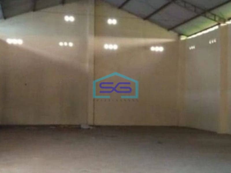 Disewakan Gudang Zona Industri Luas Tanah 1800m2 Lokasi Sawit Boyolali