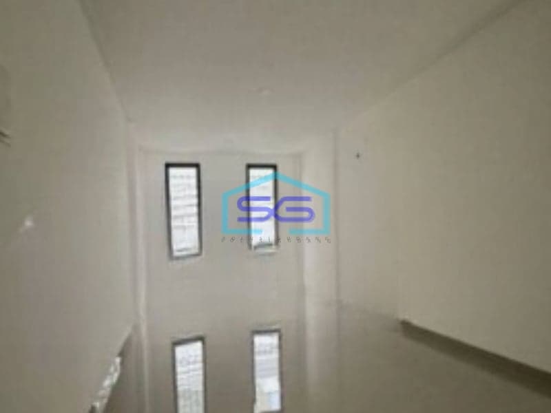 Disewakan Ruko 3 Lantai Luas Bangunan 200 m² Lokasi Pantai Indah Kapuk Jakarta Utara