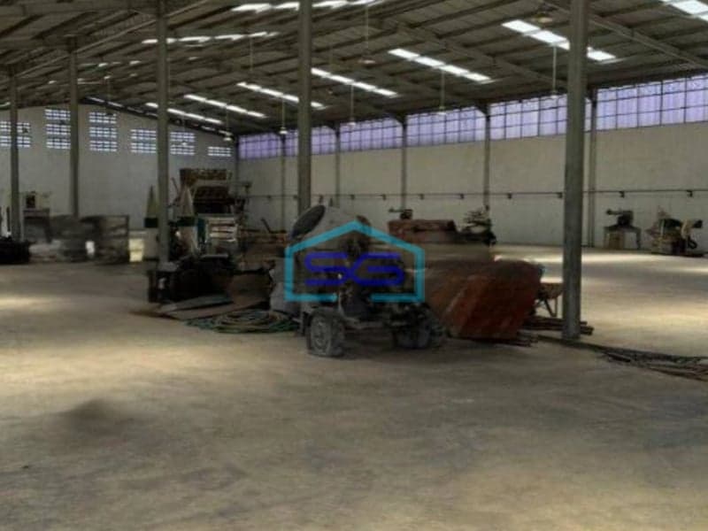 Dijual Gudang Strategis Zona Industri Luas Tanah 1,2 Ha Lokasi Sragen