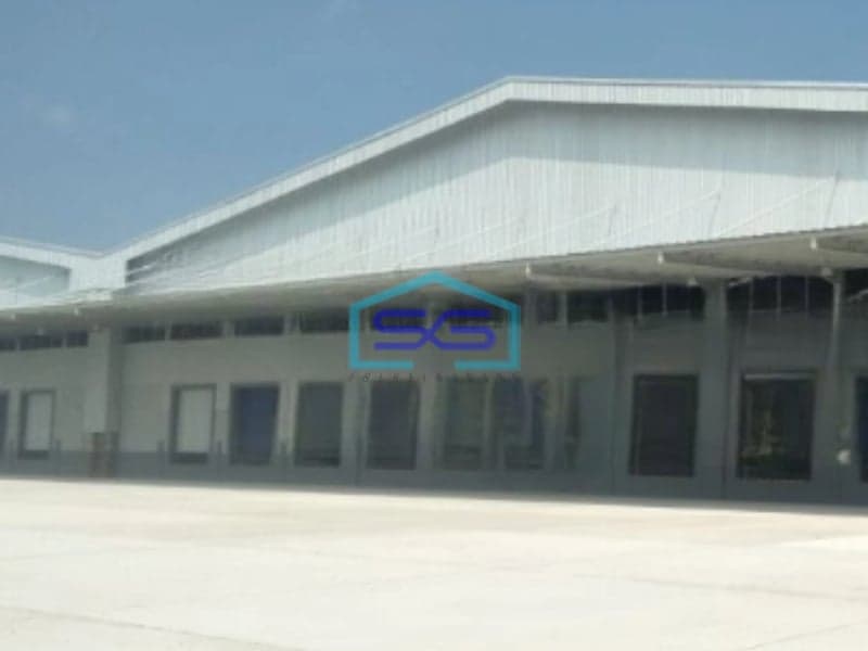 Disewakan Gudang Luas Tanah  12501 m² Lokasi di Lippo Cikarang