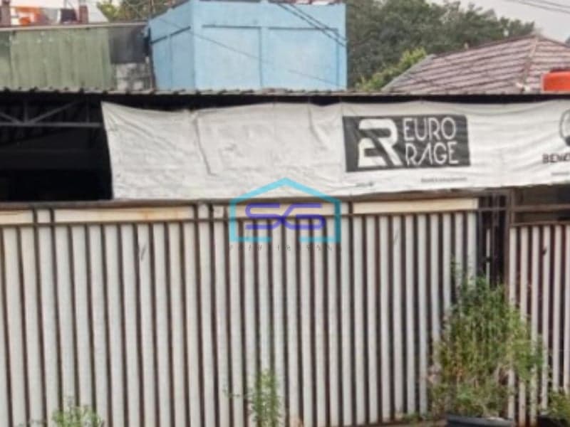 Dijual Ruko Lokasi Strategis Luas Tanah  304 m² di Kebayoran Baru Jakarta Selatan