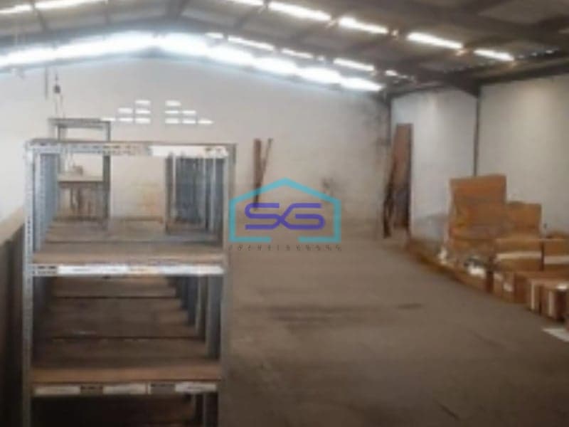 Dijual Gudang di Daan mogot Tangerang Sudah Renovasi SHM LT 684m2