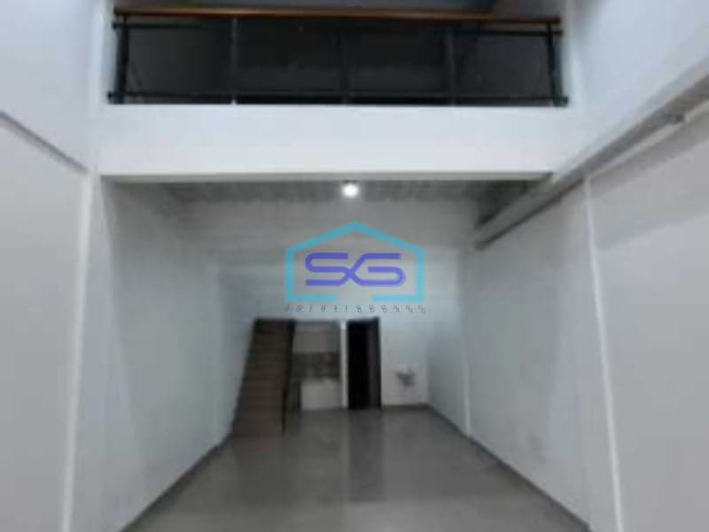 Disewakan Ruko Lokasi Strategis Luas Bangunan  372 m² di Bekasi