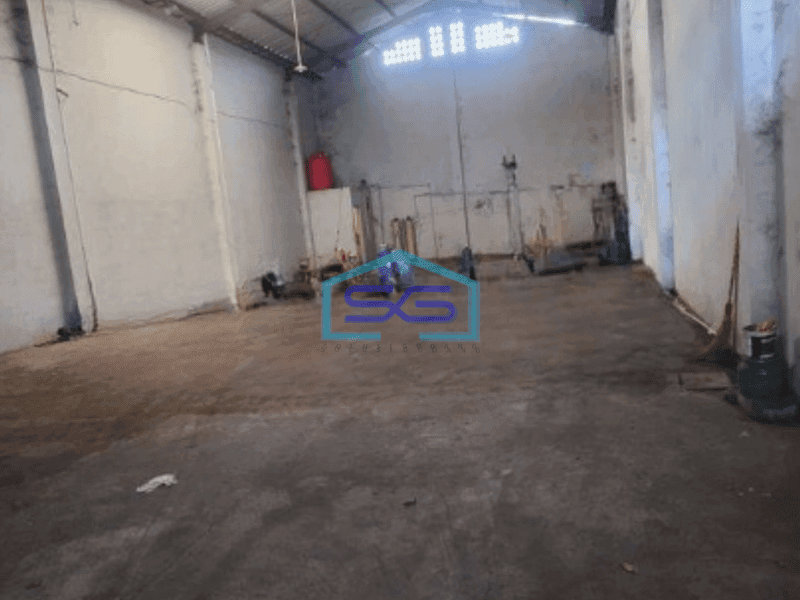 Disewakan Gudang Siap Pakai di Banjarsari Solo Luas Tanah 325 m² Akses Truk