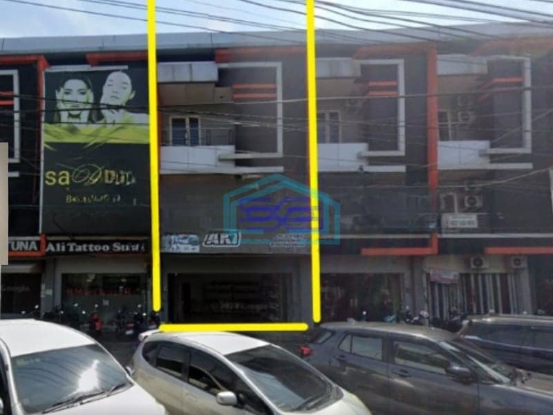 Disewakan Ruko 3 Lantai Dekat Pakuwon Mall COndong Catur Sleman Jogja Luas Bangunan  270 m²