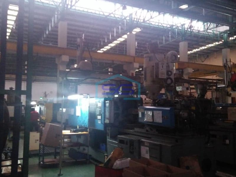 Dijual Gudang Ex Pabrik Plastik Injection di MM2100 Cibitung Dekat EJIP Cikarang