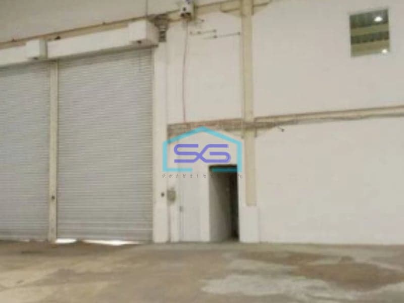 Disewakan Gudang Delta Silicon Cikarang Bekasi Gudang ada Loading Dock Siap Pakai LB 2311m2