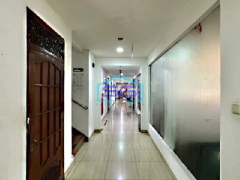 Dijual Gedung Kantor Strategis Siap Pakai di Menteng Jakarta Pusat LT 1718m2