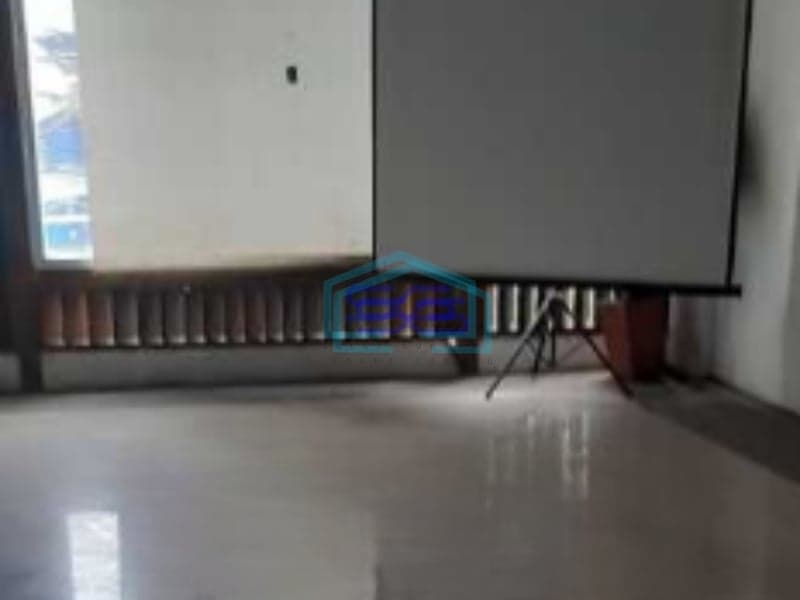 Disewakan Ruko Pinggir Jalan Raya di Rsv Matahari Serpong Tangerang Selatan Luas Bangunan 240m2