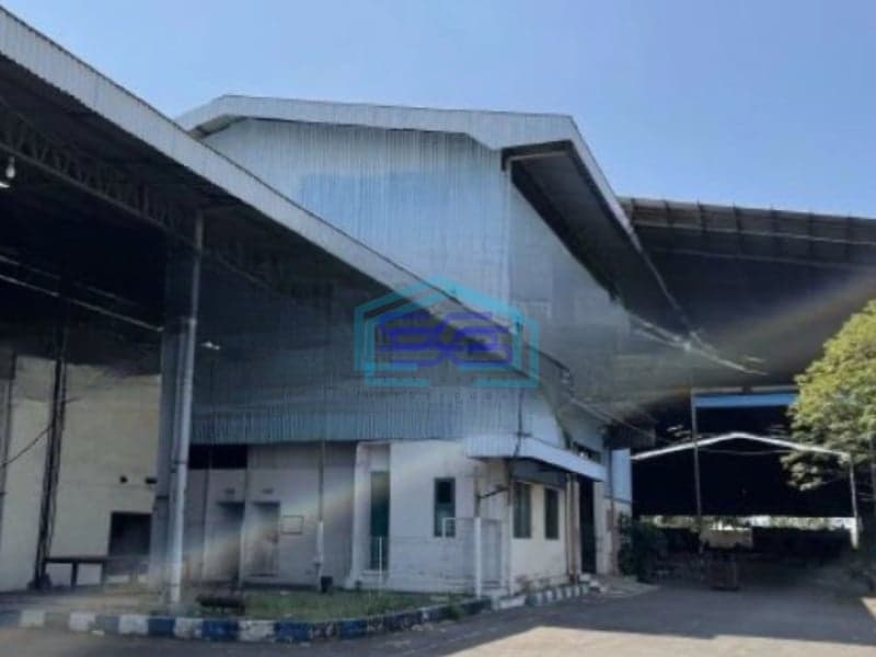 Disewakan Gudang Lokasi Bebas Banjir di Ngaliyan Semarang Luas Bangunan  16350 m²