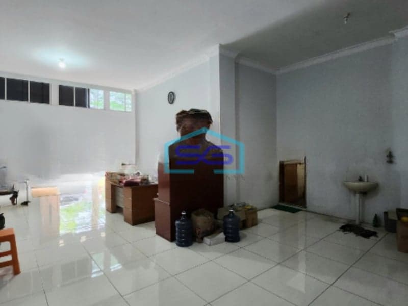 Dijual Kantor Luas Bangunan 600 m² Lokasi Semarang