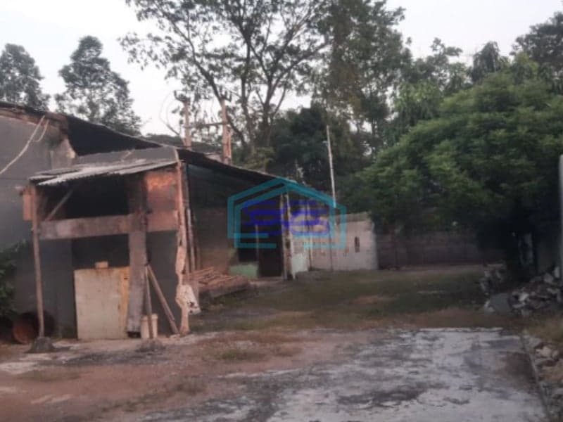 Dijual Gudang Luas Tanah 1000 m2 Lokasi Daan Mogot Jakarta Barat