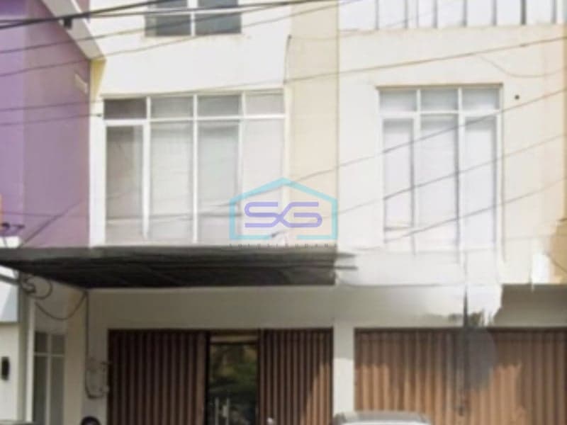 Disewakan Ruko Luas Tanah 111 m² Lokasi di Surabaya Kota
