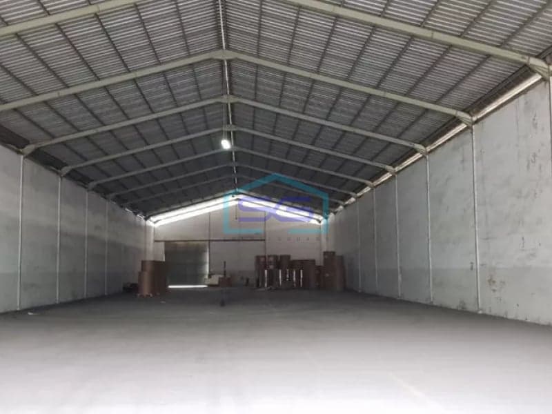 Disewakan gudang di narogong luas 1300m dan 1000m