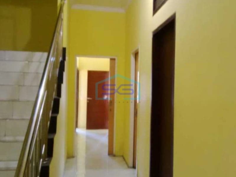 Disewakan Segera Ruko Bagus Parkiran Luas Jln. Karapitan Kota Bandung LB 550m2