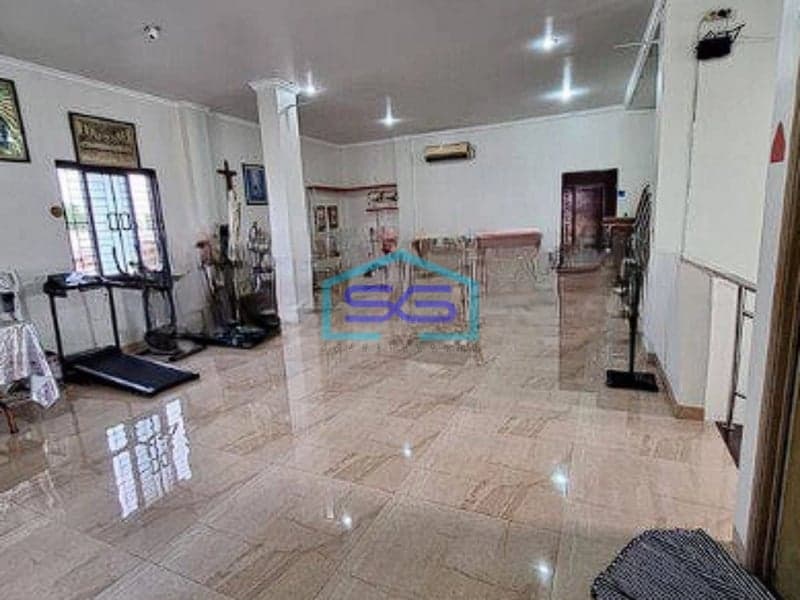 Dijual Cepat Ruko Luas Strategis Ramai Di Duri Kepa, Tanjung Duren Jakarta Barat LB 700m2