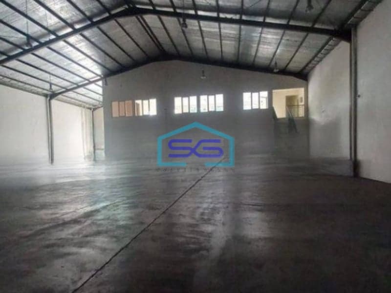 Disewakan Gudang di Delta Silicon Cikarang Luas Bangunan  2600 m²