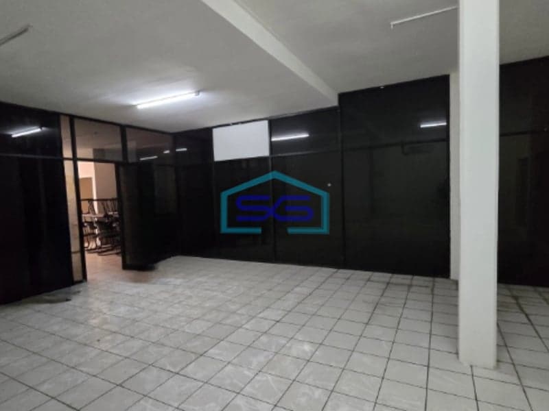 Disewakan Ruko 2 Lantai Siap Pakai Strategis Jalan Protokol Pusat Kota Semarang LB 527m2