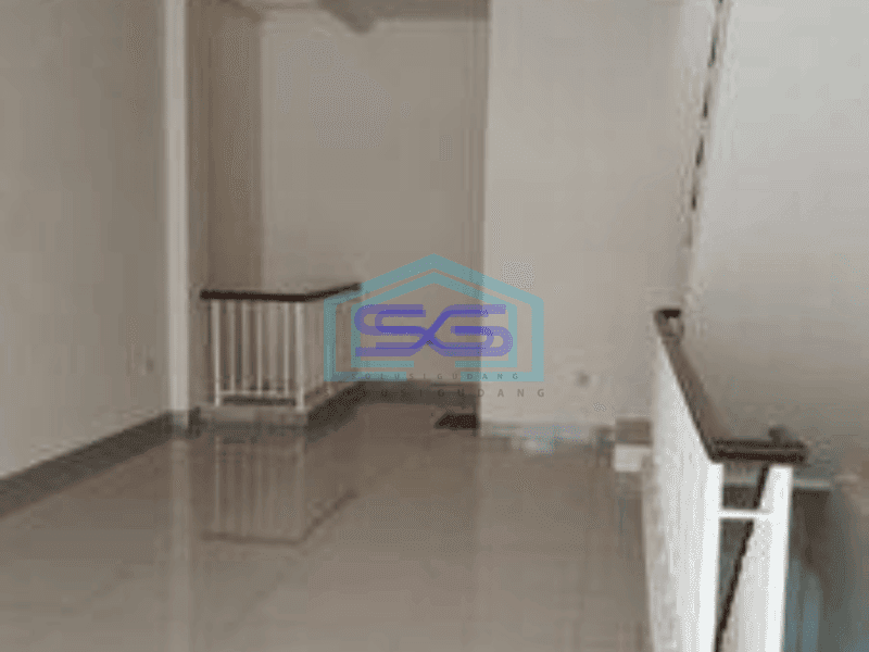Disewakan Ruko di Crown Green Lake City Jakarta Barat