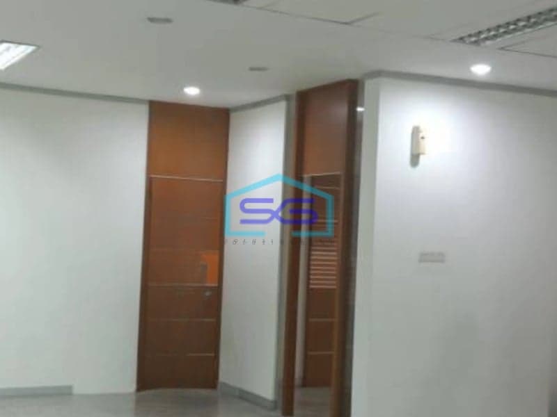 Disewakan Ruang Usaha di Kebayoran Baru Jakarta Selatan Luas Tanah 630 m²