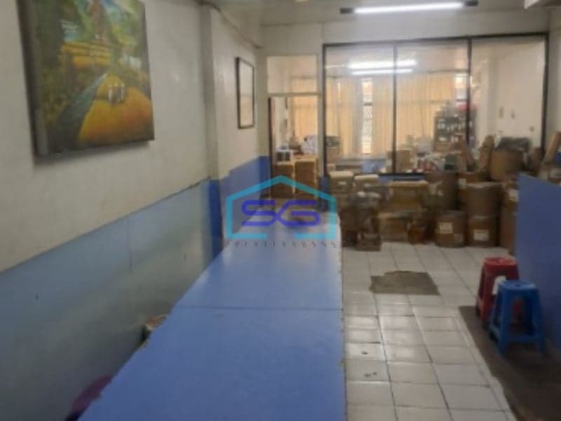 Dijual Ruko di Pluit Jakarta Utara Luas Bangunan 240m² 4 Lantai Full SHM Bagus Dekat Jalan Raya