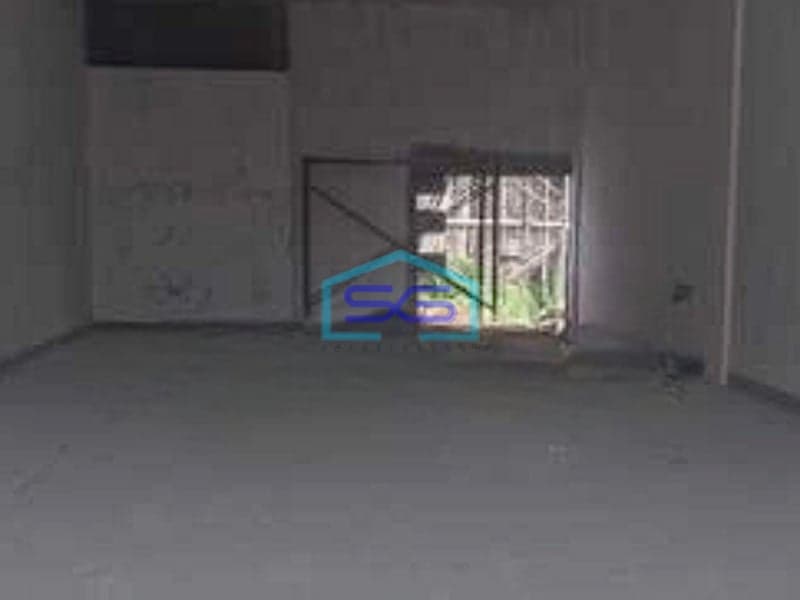 Disewakan Ruko Baru Lebar Parkiran Luas Dewi Sri Bali Luas Tanah 105m2