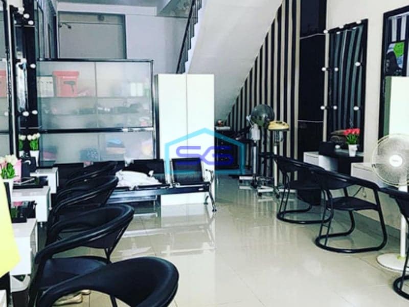 Dijual Ruko 3 Lantai Lokasi Strategis di Jl. Sapta Marga, Palembang LB 180m2