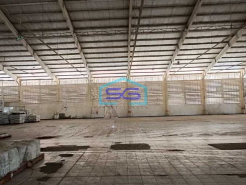 Disewakan Gudang Siap Pakai Tidak Banjir di Tangerang Luas Bangunan 9240 m²