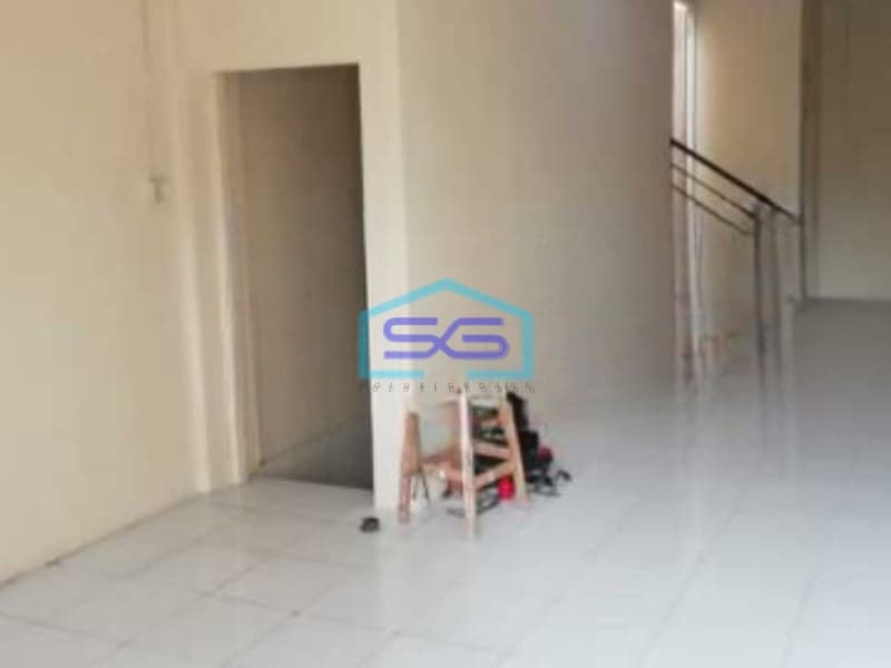 Dijual Ruko 3 Lantai Lokasi Strategis di Cengkareng Jakarta Barat