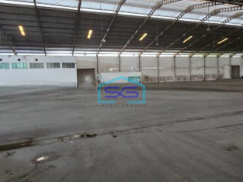Disewakan Gudang Ada Loading Dock Luas Bangunan 7800 m² Lokasi Semarang Barat