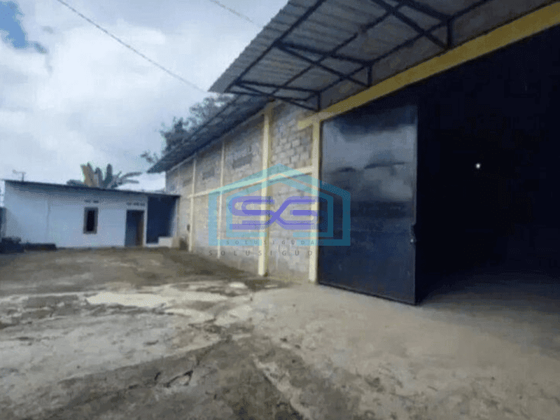 Disewakan Gudang Murah Minimalis Cocok Apapun Akses Hanya Truk Mlati, Sleman