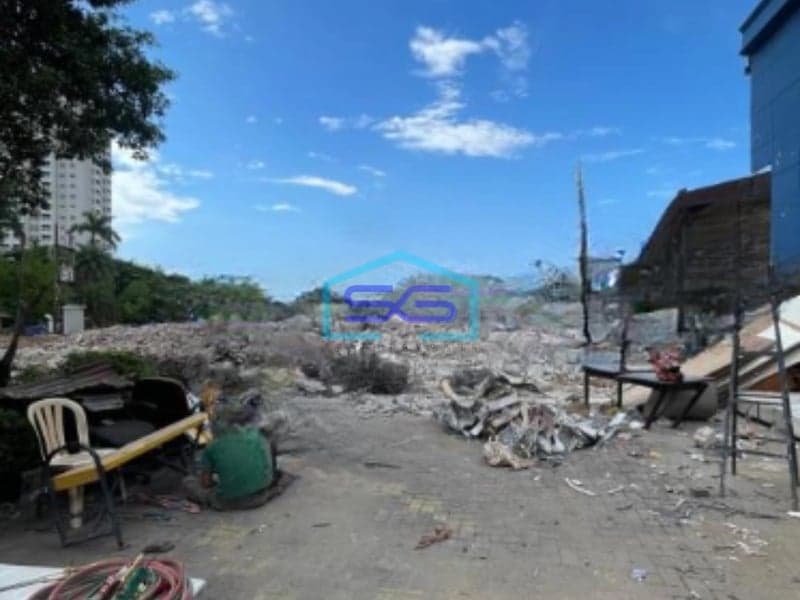 Disewakan Gudang Luas Tanah 814 m2 Lokasi Kedoya Jakarta Barat