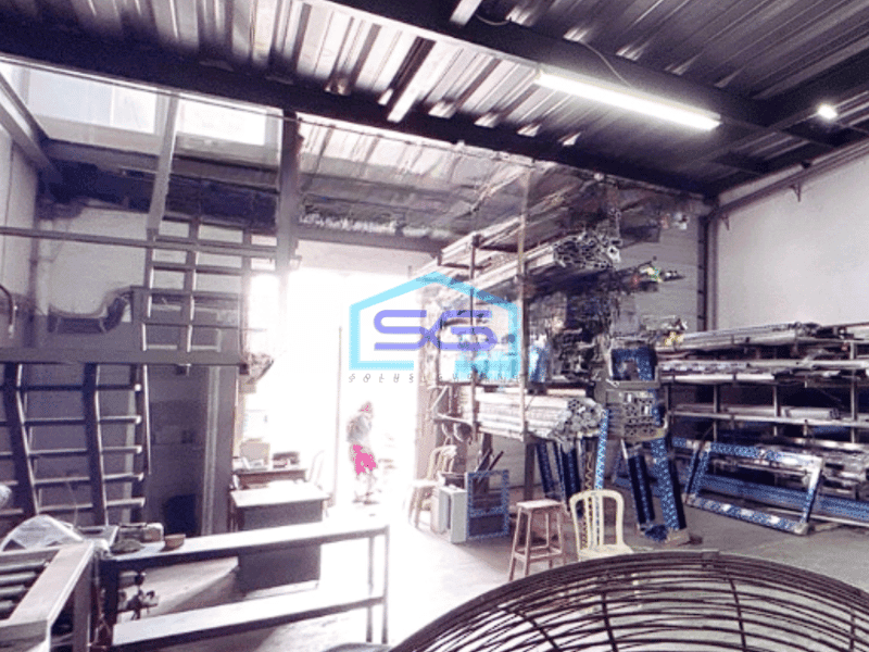 Disewakan Termurah Gudang Sedayu Bizpark Cakung Jakarta Utara Ada Kantor 2 Lantai LB 182m2