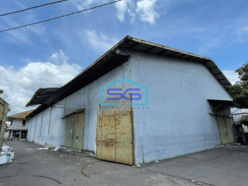 Disewakan Gudang Plus Kantor Luas Tanah 2455 m² Akses container DI Kartosuro Solo