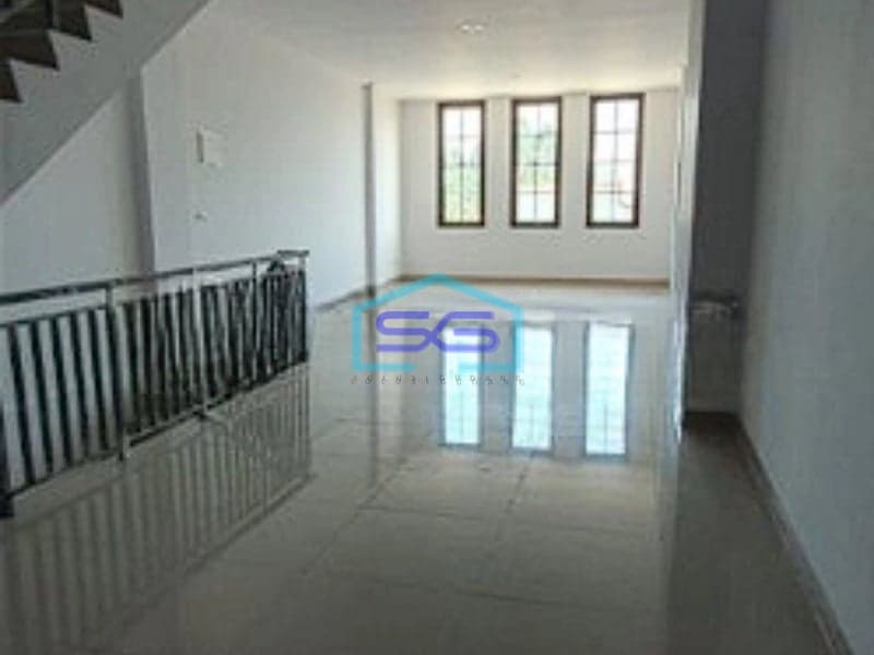 Disewakan Ruko Strategis dan Siap Pakai di Sedayu City Jakarta Timur LB 250m2