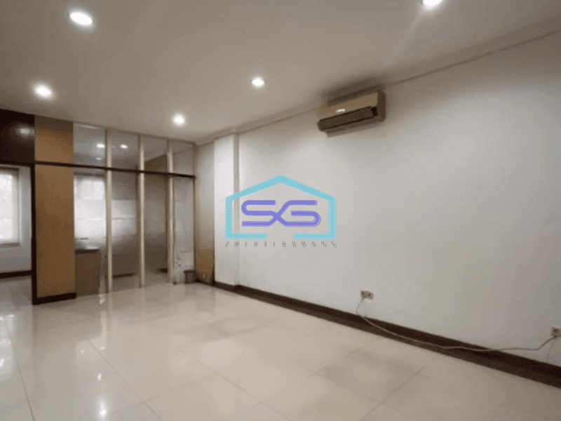 Dijual Murah Ruko 3 Lantai Luas Bangunan 180 m² di Pantai Indah Kapuk Jakarta Utara