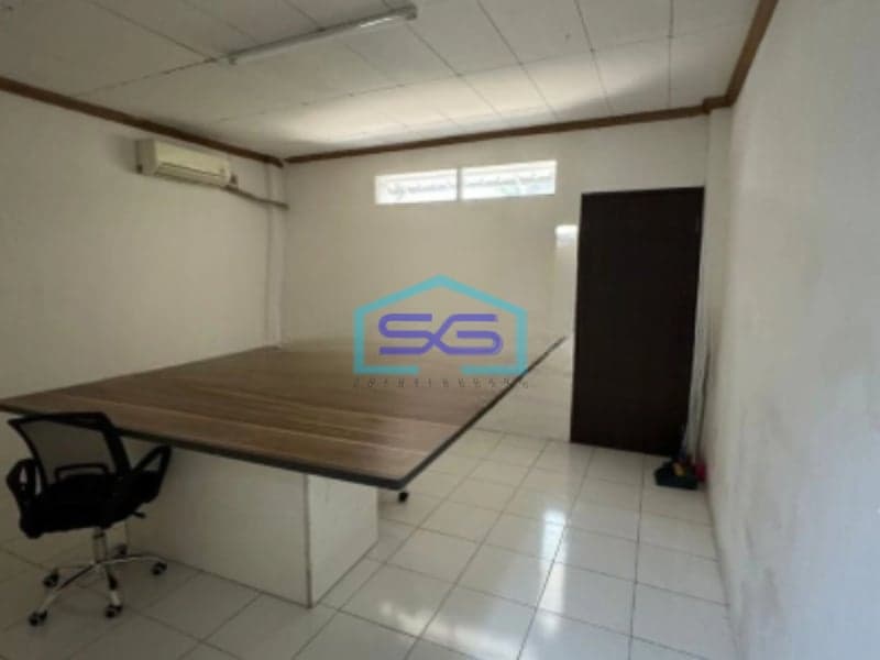 Dijual Ruko Luas Bangunan  200 m² Lokasi Pinggir Jalan Raya pondok Pinang Jakarta Selatan