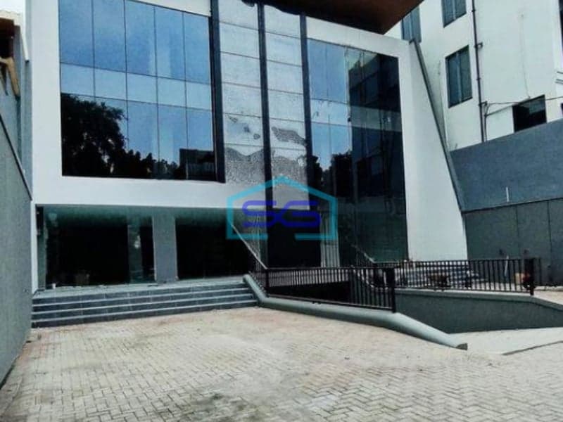Dijual Gedung Perkantoran 3.5 Lantai Di Duren Sawit Jakarta Timur LB 1600m2