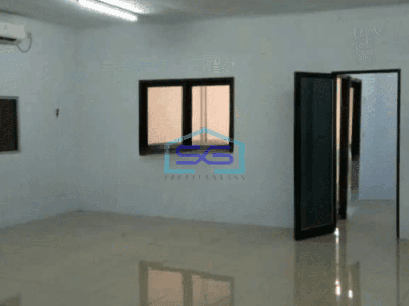 Disewakan Gudang Ada Kantor Luas Tanah  450 m² di Gading Serpong Tangerang