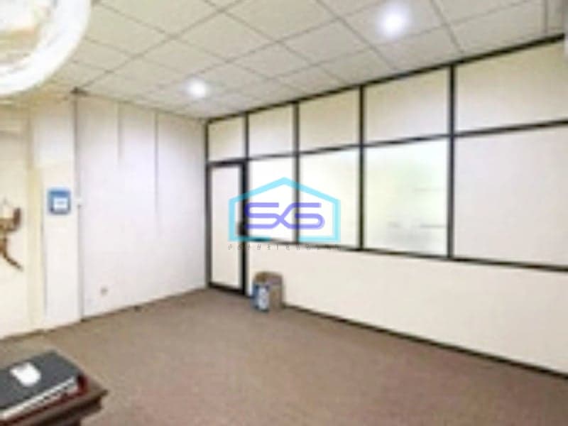 Dijual Cepat Ruko 3 lantai Lokasi Strategis di Citra garden Jakarta Barat LB 294m2